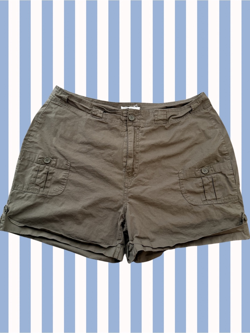 style me - Women's Olive Utility Cargo Shorts with Button Pockets - 14